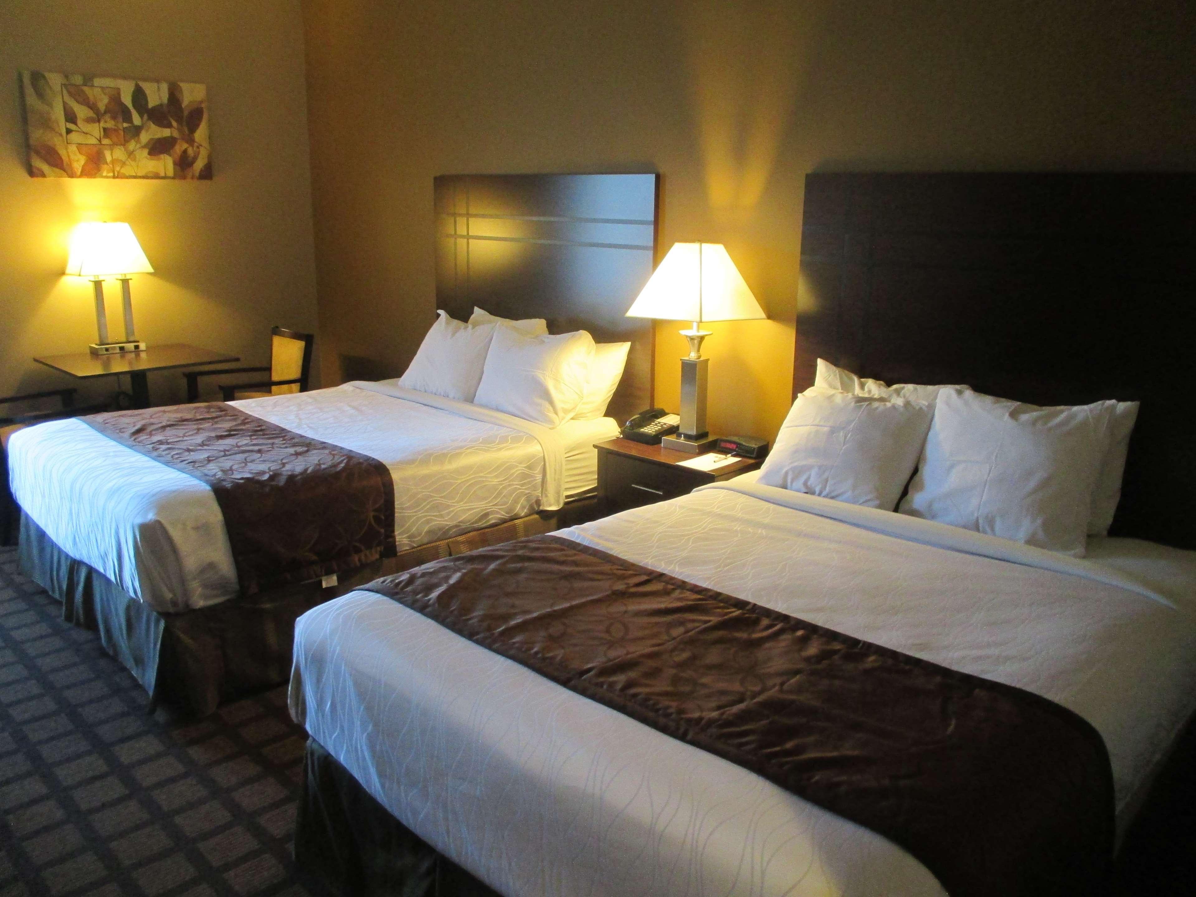 Best Western Plaza Hotel Saugatuck Exterior foto